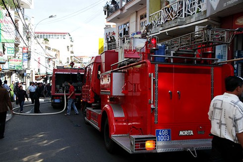 Cháy lớn ở trung tâm TP Đà Lạt - ảnh 2