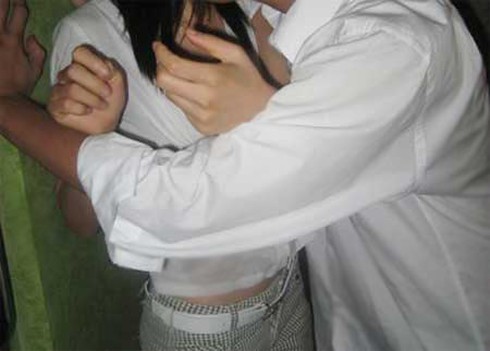 Thiếu nữ ham vui, mất