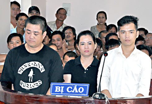 Nghi con gái