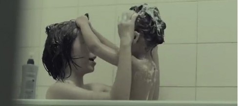 Số phận éo le của người đàn bà lây nhiễm HIV/AIDS từ chồng - ảnh 1