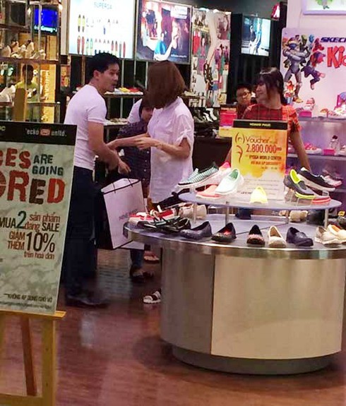 Ngân Khánh yêu cầu khách mời mặc váy cổ điển dự tiệc cưới - ảnh 2