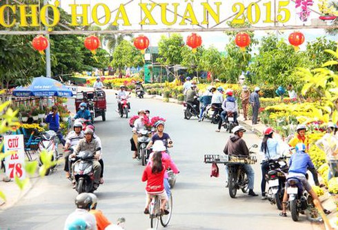 Rộn ràng những ngày giáp Tết - ảnh 2