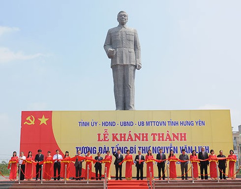 Khánh thành tượng đài Tổng Bí thư Nguyễn Văn Linh - ảnh 1