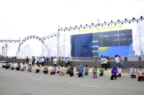 Carnaval Hạ Long 2015: 2.700 diễn viên góp mặt - ảnh 11