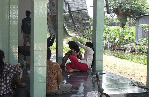 Hai thiếu nữ miền Tây “mất tích” bí ẩn vừa trở về từ Trung Quốc - ảnh 2