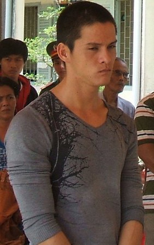 Ngủ nhờ còn “chôm” laptop của bạn - ảnh 1