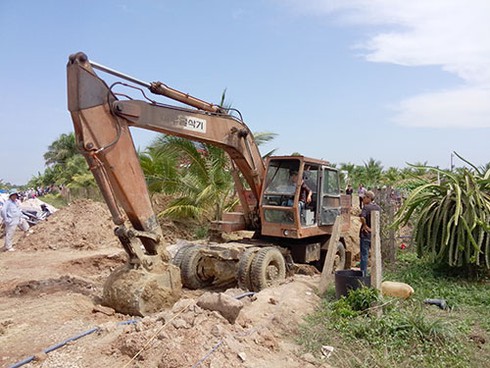 Hai công nhân bị đất vùi lấp và tử vong tại chỗ - ảnh 3