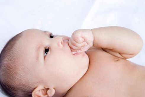 Cách sử dụng điều hoà an toàn cho trẻ sơ sinh - ảnh 1