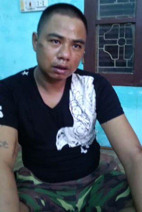 Bắt sát thủ đang núp trong chuồng gà - ảnh 1