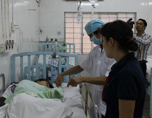 Tin mới vụ đâm cháu bé 11 ngày tuổi: Hôm nay kiểm tra tâm thần kinh nghi phạm - ảnh 1