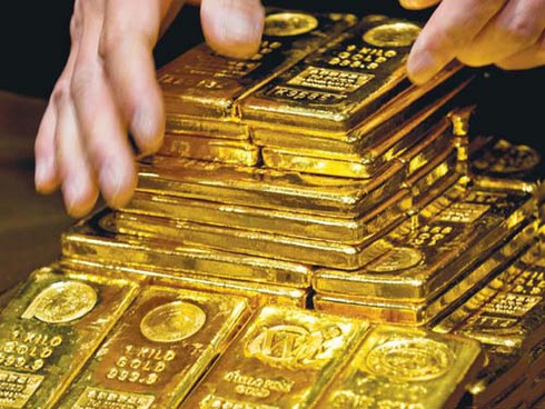 Giá vàng hôm nay 1/10 giảm nhẹ, giá vàng châu Á dự đoán biến động - ảnh 1