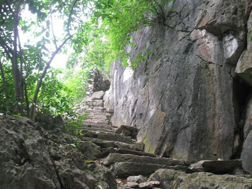 4 địa điểm