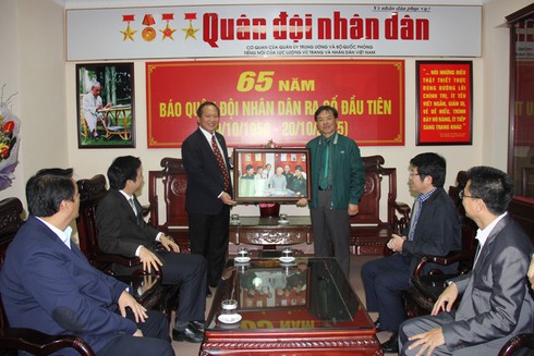 Chúc mừng 71 năm Ngày thành lập Quân đội nhân dân Việt Nam - ảnh 2