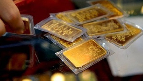 Giá vàng hôm nay 16/12: SJC tuột khỏi mốc 33 triệu đồng/ lượng - ảnh 1