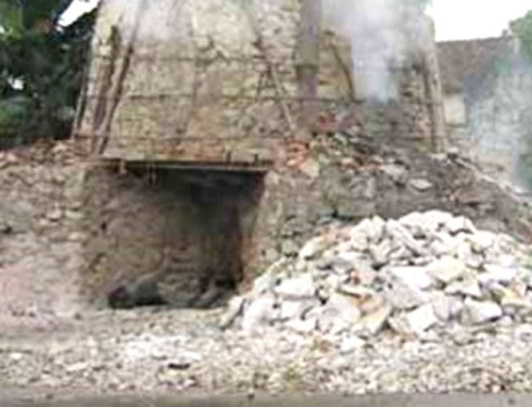 Thanh Hóa: 8 người tử vong, 1 người nguy kịch do ngạt khí trong lò vôi - ảnh 1