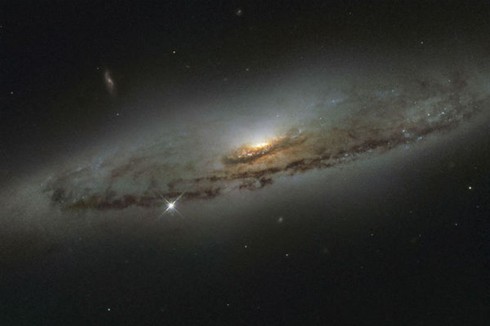 Phát hiện hố đen lớn thứ hai trong dải Ngân Hà - ảnh 1