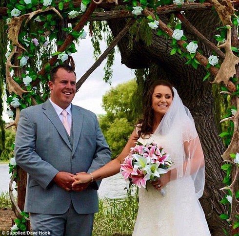 Chụp ảnh cưới với