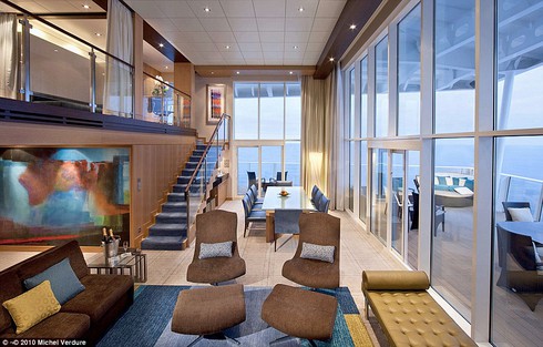 Bên trong tàu biển lớn nhất thế giới - ảnh 2