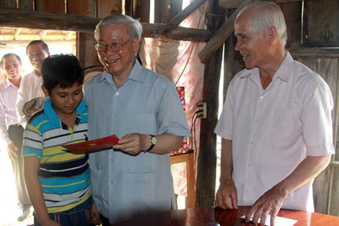Tổng Bí thư Nguyễn Phú Trọng thăm và làm việc tại Khánh Hòa - ảnh 8