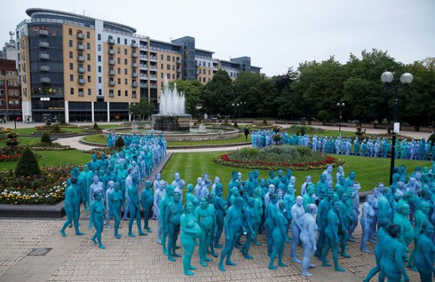 Hàng nghìn người chụp ảnh khỏa thân vì nghệ thuật - ảnh 7