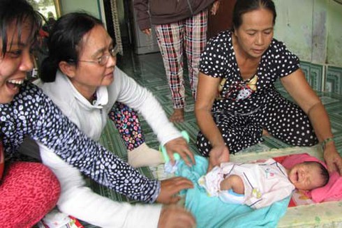 Cháu bé bị