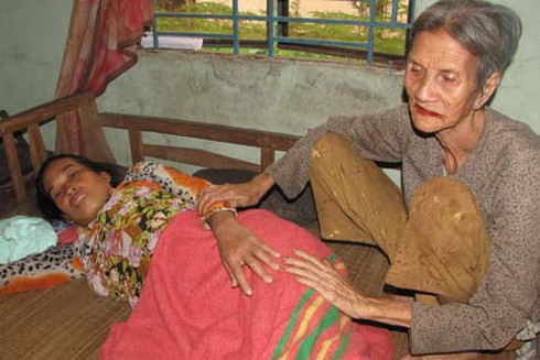 Cháu bé bị