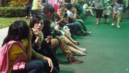 Khai trương đường hoa: Mướt mồ hôi ngắm… người! - ảnh 5