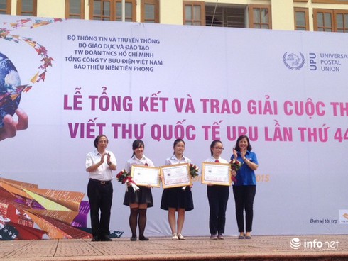 Học sinh lớp 8 của Thanh Hóa đạt giải Nhất thi Viết thư UPU 2015 tại VN - ảnh 2