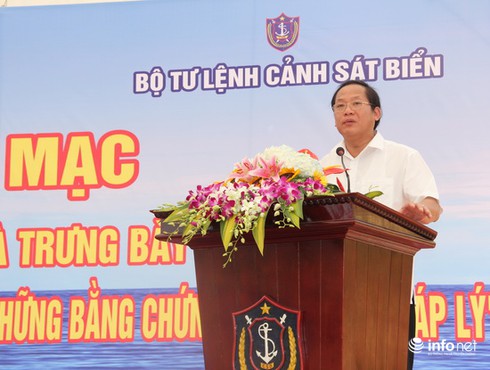 Khai mạc Triển lãm bản đồ và tư liệu về Hoàng Sa, Trường Sa tại Hải Phòng - ảnh 1