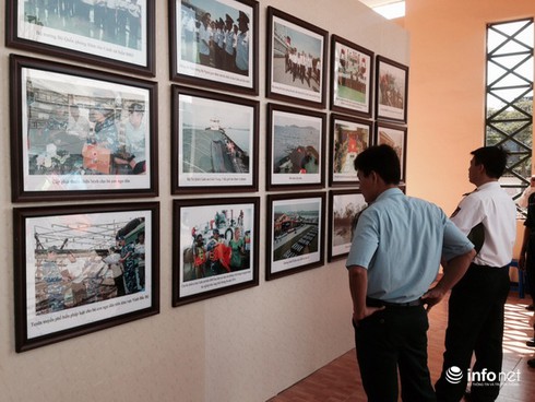 Khai mạc Triển lãm bản đồ và tư liệu về Hoàng Sa, Trường Sa tại Hải Phòng - ảnh 9