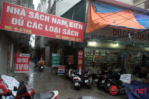 Hà Nội: Phạt 2 nhà sách lớn phát hành sách lậu - ảnh 1