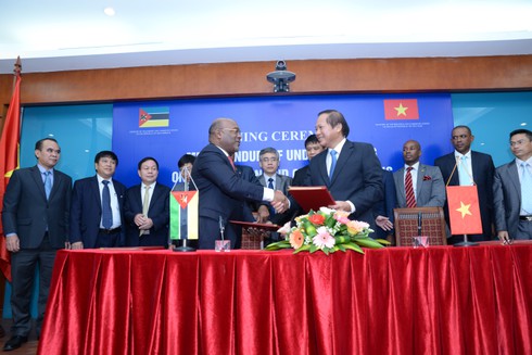 Mozambique mong có nhiều doanh nghiệp CNTT-TT Việt Nam đầu tư - ảnh 4