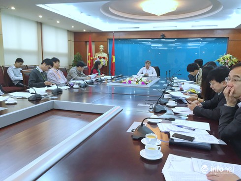 Bộ TT&TT đẩy mạnh ứng dụng CNTT trong cải cách thủ tục hành chính - ảnh 1