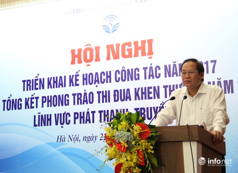 Bộ trưởng Bộ TT&TT bức xúc việc học sinh bắt chước lời thoại nhảm trên TV - ảnh 1