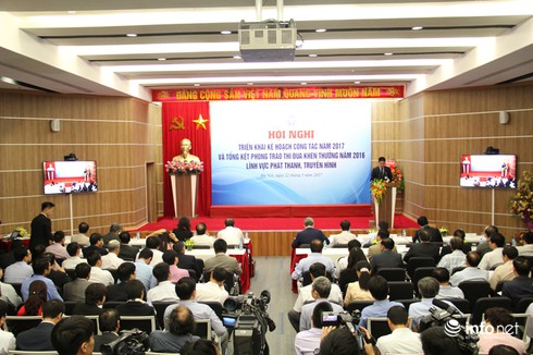 Bộ trưởng Bộ TT&TT bức xúc việc học sinh bắt chước lời thoại nhảm trên TV - ảnh 2