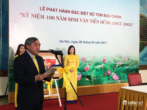 Phát hành đặc biệt bộ tem Kỷ niệm 100 năm sinh Đại tướng Văn Tiến Dũng - ảnh 1