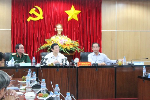 Chủ tịch nước: Phải làm hết sức để công nhân sớm trở lại làm việc - ảnh 2