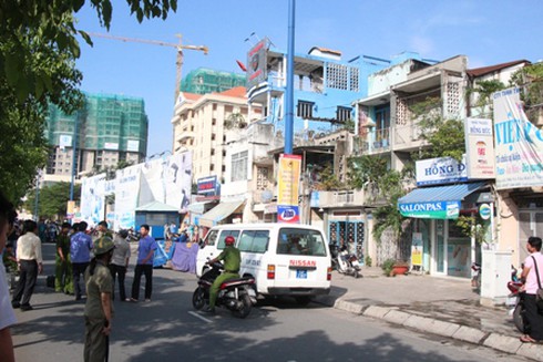 Hung thủ sát hại em dâu chỉ nơi phi tang phần đầu nạn nhân - ảnh 2