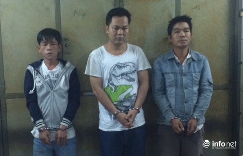 Xách mã tấu uy hiếp chủ quán nhậu vùng ven để cướp tiền - ảnh 1