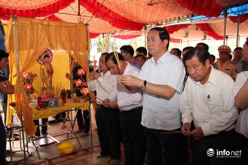 Bộ trưởng Trần Đại Quang đến hiện trường vụ thảm sát ở Bình Phước - ảnh 2