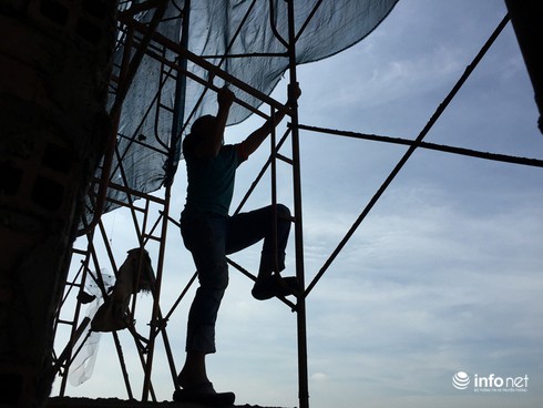 TP.HCM: Công nhân đang đánh đổi mạng sống ở công trình HQC Plaza? - ảnh 2