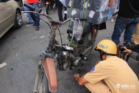 CSGT TP.HCM mở đợt cao điểm ra quân xử phạt xe gắn máy cũ nát - ảnh 1