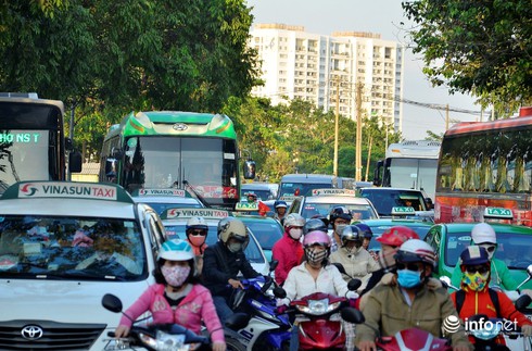 TP.HCM: Taxi giảm cước 500 - 600 đồng - ảnh 1