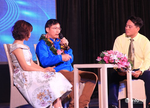 Hình ảnh các tuyển thủ futsal Việt Nam giao lưu cùng người hâm mộ TP.HCM - ảnh 3