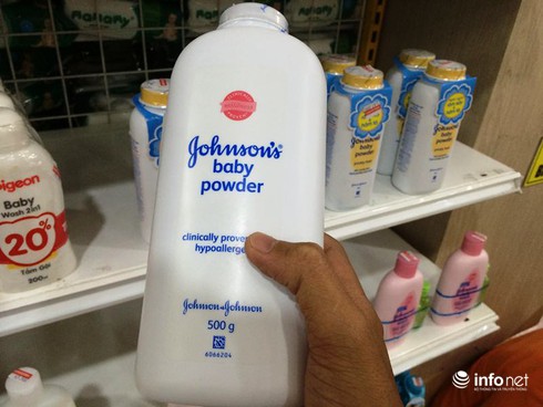 Nghi vấn phấn rôm Johnson có chất gây ung thư: Johnson VN