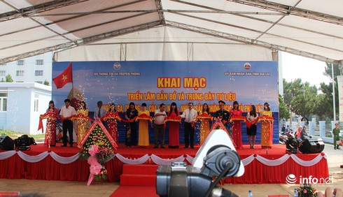 Gia Lai: Khai mạc triển lãm bản đồ, tư liệu về Hoàng Sa và Trường Sa - ảnh 2