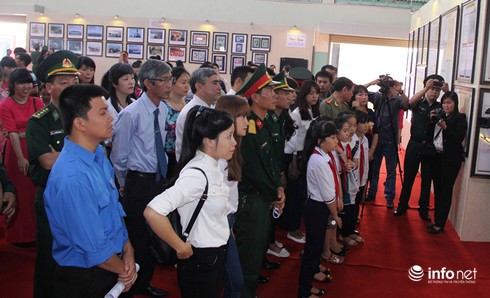 Gia Lai: Khai mạc triển lãm bản đồ, tư liệu về Hoàng Sa và Trường Sa - ảnh 3