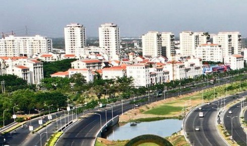 Khu Nam Sài Gòn thu hút nhà đầu tư bất động sản - ảnh 1
