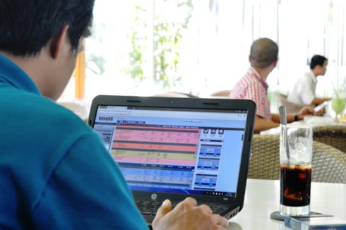 Giữa mùa Euro, phá “ổ” cá độ bóng đá qua mạng - ảnh 1