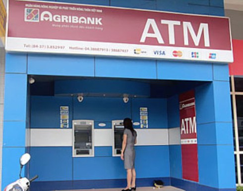 Vụ mất 100 triệu đồng trong tài khoản: Agribank nhờ Bộ Công an vào cuộc - ảnh 1